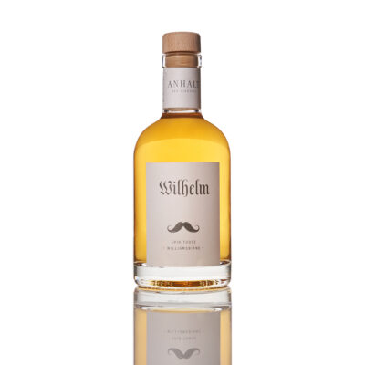 Anhalt. Der Digestif. Wilhelm. Ein großer Williams und ein königlicher Digestif. Flasche