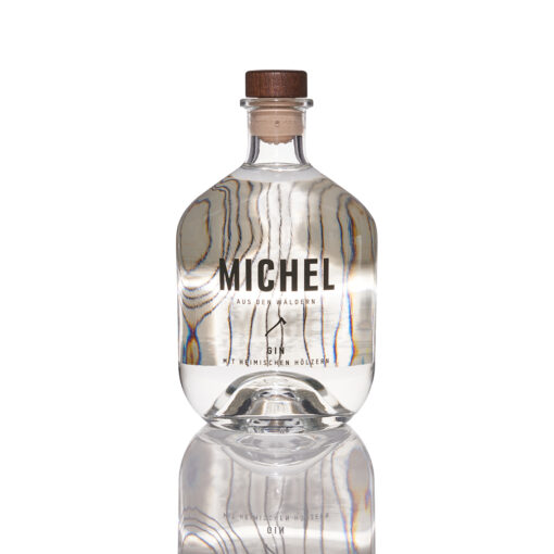 Anhalt. Der Digestif. Michel aus den Wäldern. Gin, Digestif. Gin mit heimischen Hölzern. Gin des Jahres 2021. Flasche